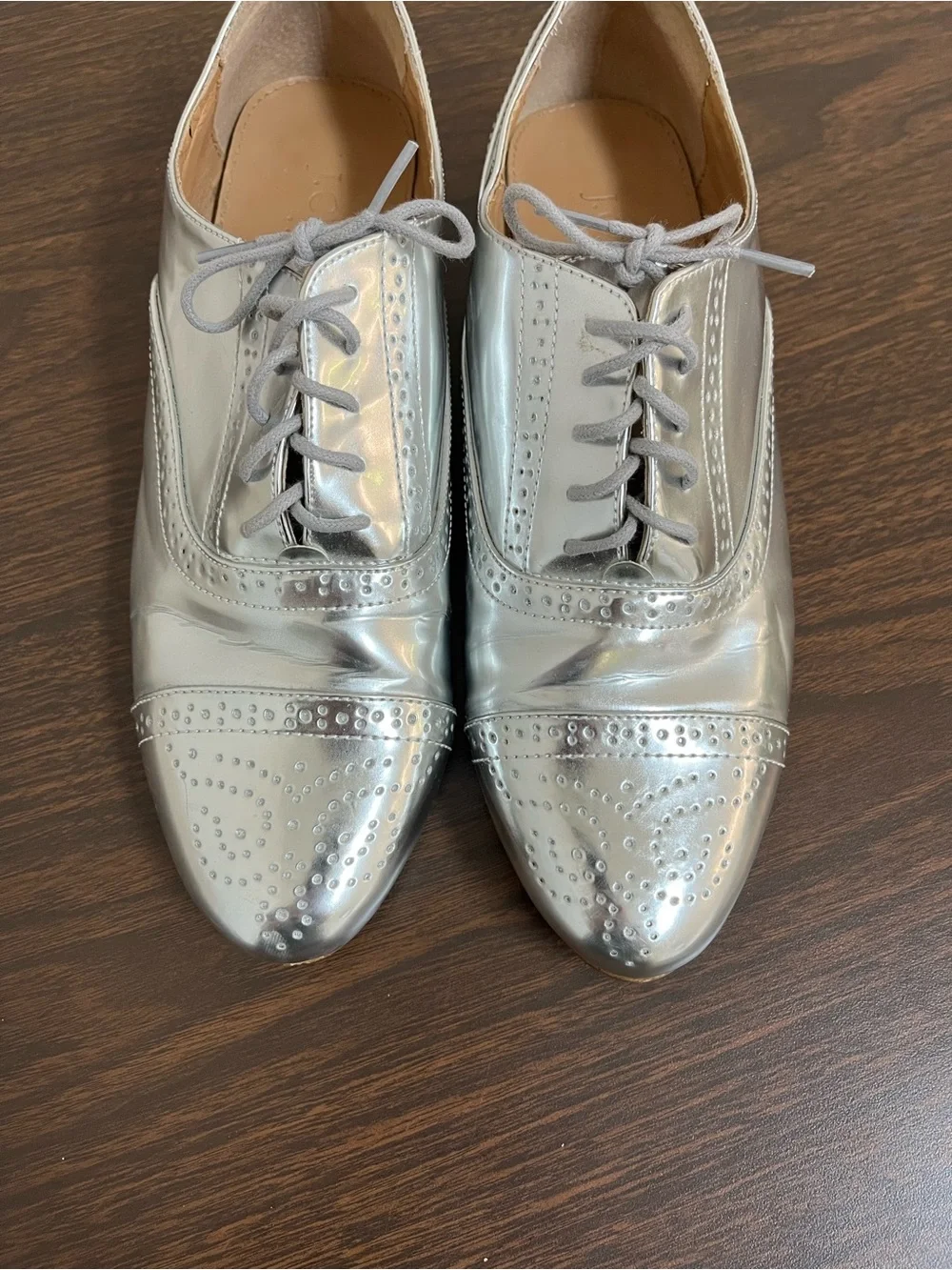 J.Crew Womens 7.5 Silver Metallic Leather Oxfords Cap Toe Brogue Lace Up